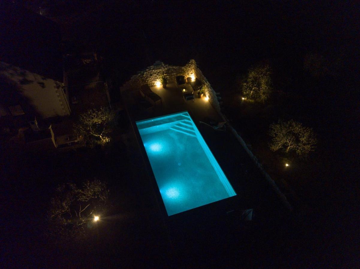 Villa Mista Sutivan Kültér fotó
